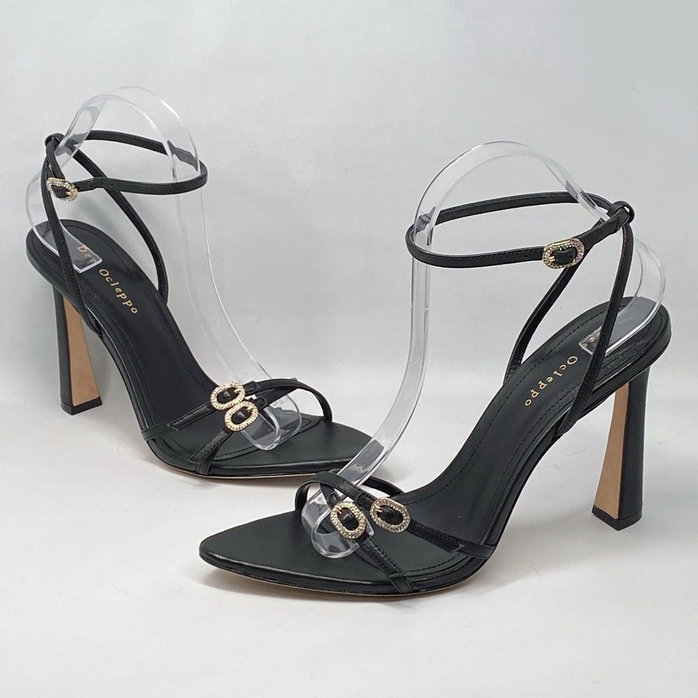 Dee Ocleppo Lanai Buckle Strap Sandals size 9